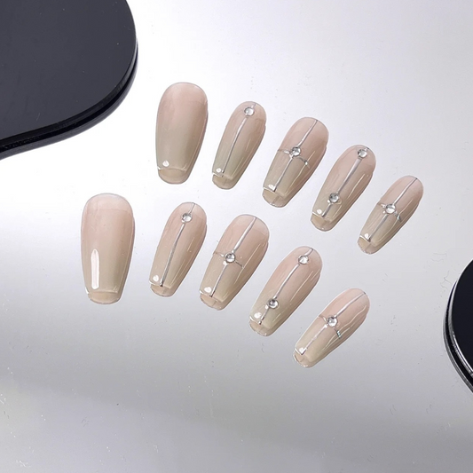 【White Moonlight】 False Nails from SHOPQAQ